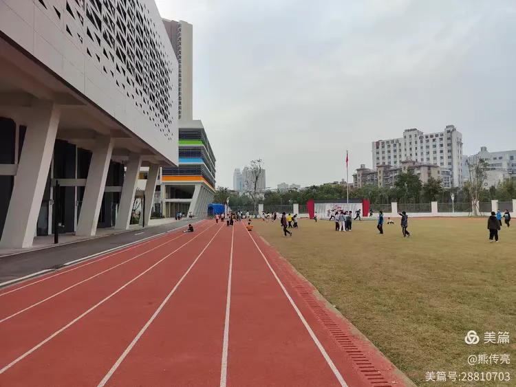 武汉市江汉区唐家墩小学